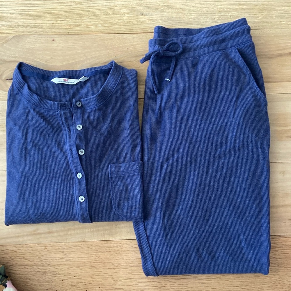 Women’s Vineyard Vines PJ/Loungewear set